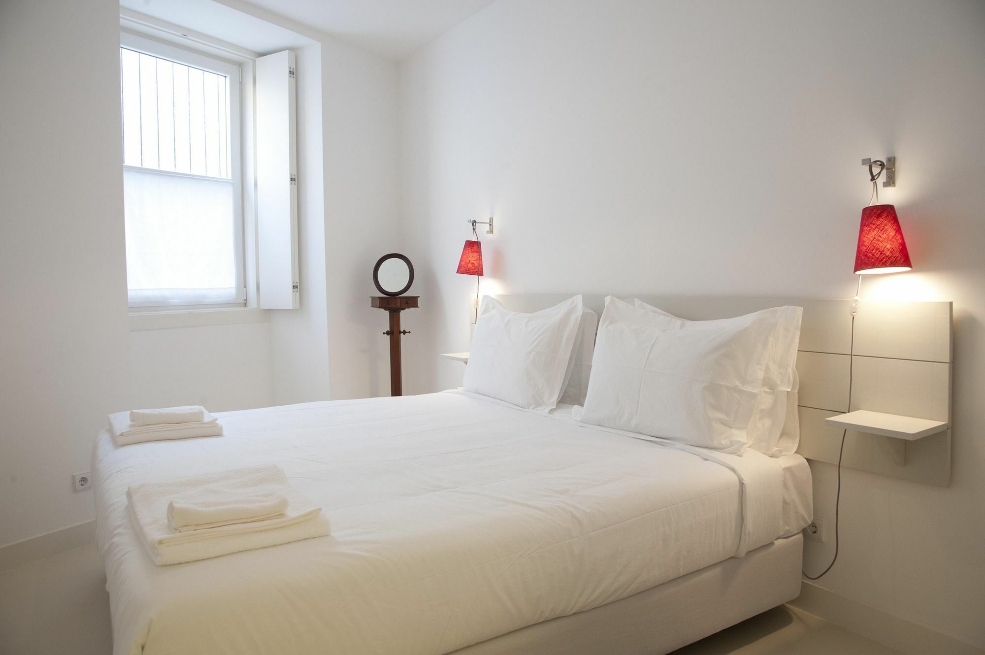 My Suite Lisbon Serviced Apartments - Principe Real Eksteriør billede